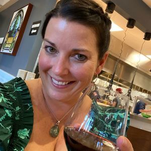 Meet your Posher, Wendy